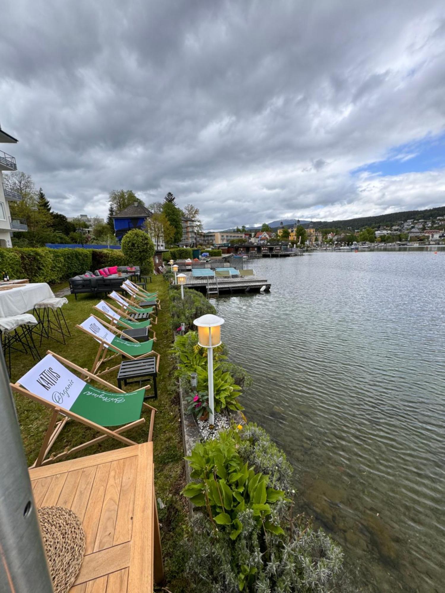 Strandhaus Am Woerthersee เวลเดน อัม เวิร์ทเทอร์ซี ภายนอก รูปภาพ
